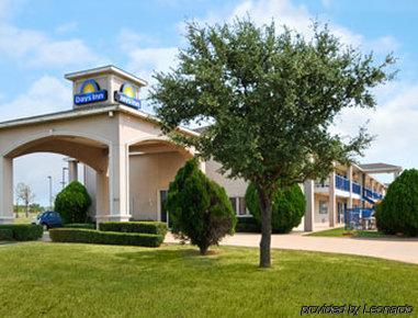 Days Inn By Wyndham Эннис Экстерьер фото